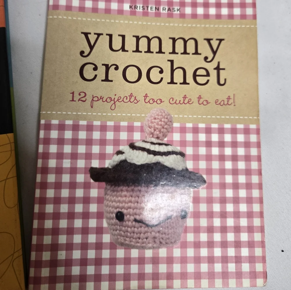 Creepy‎ Cute Crochet and Yummy Crochet kawaii craft books